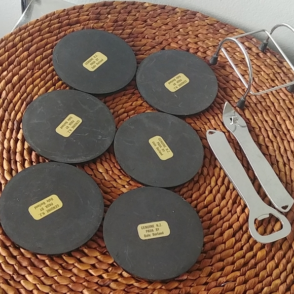 Vintage genuine N.Z. paua shell coin coaster set - Picture 11 of 12